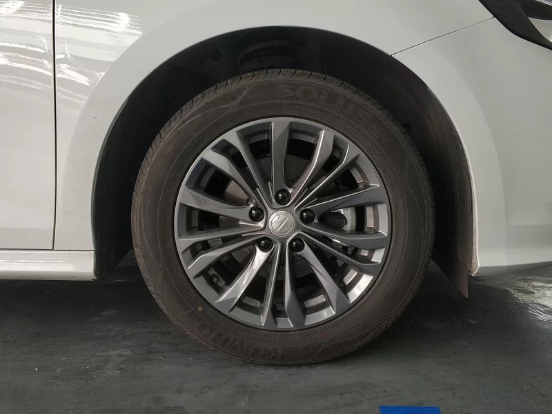 MG 5 2025 immagine di auto #7