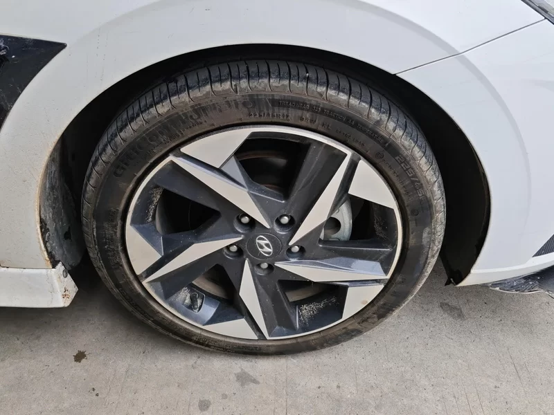 Hyundai Elantra 2021 immagine di auto #7