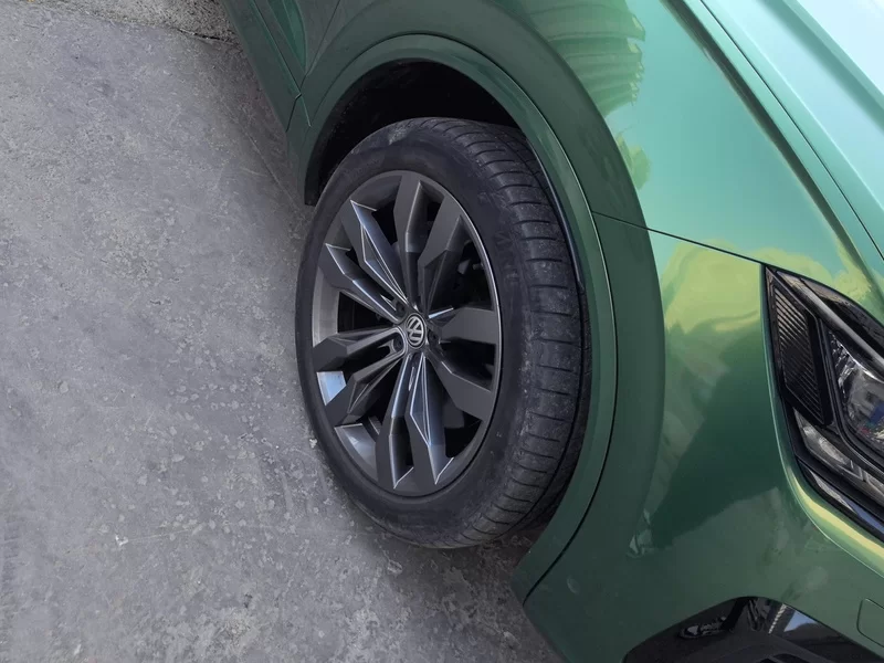 Volkswagen Touareg 2020 car image #7