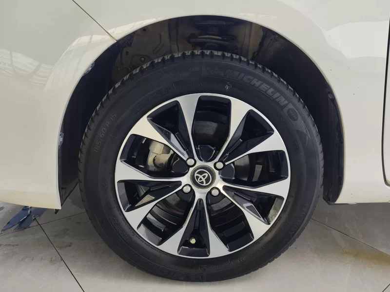 Toyota Yaris L Zhixuan 2018 immagine di auto #7