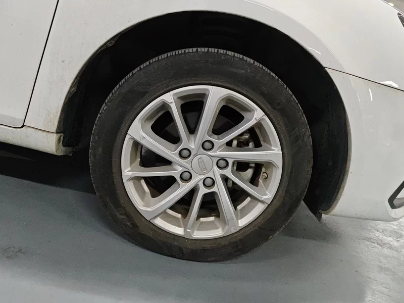 GEELY Emgrand 2021 #7 GEELY Emgrand 2021 car image #7