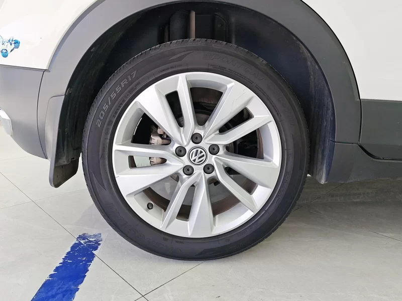 Volkswagen T-Cross 2019 #7 Volkswagen T-Cross 2019 car image #7