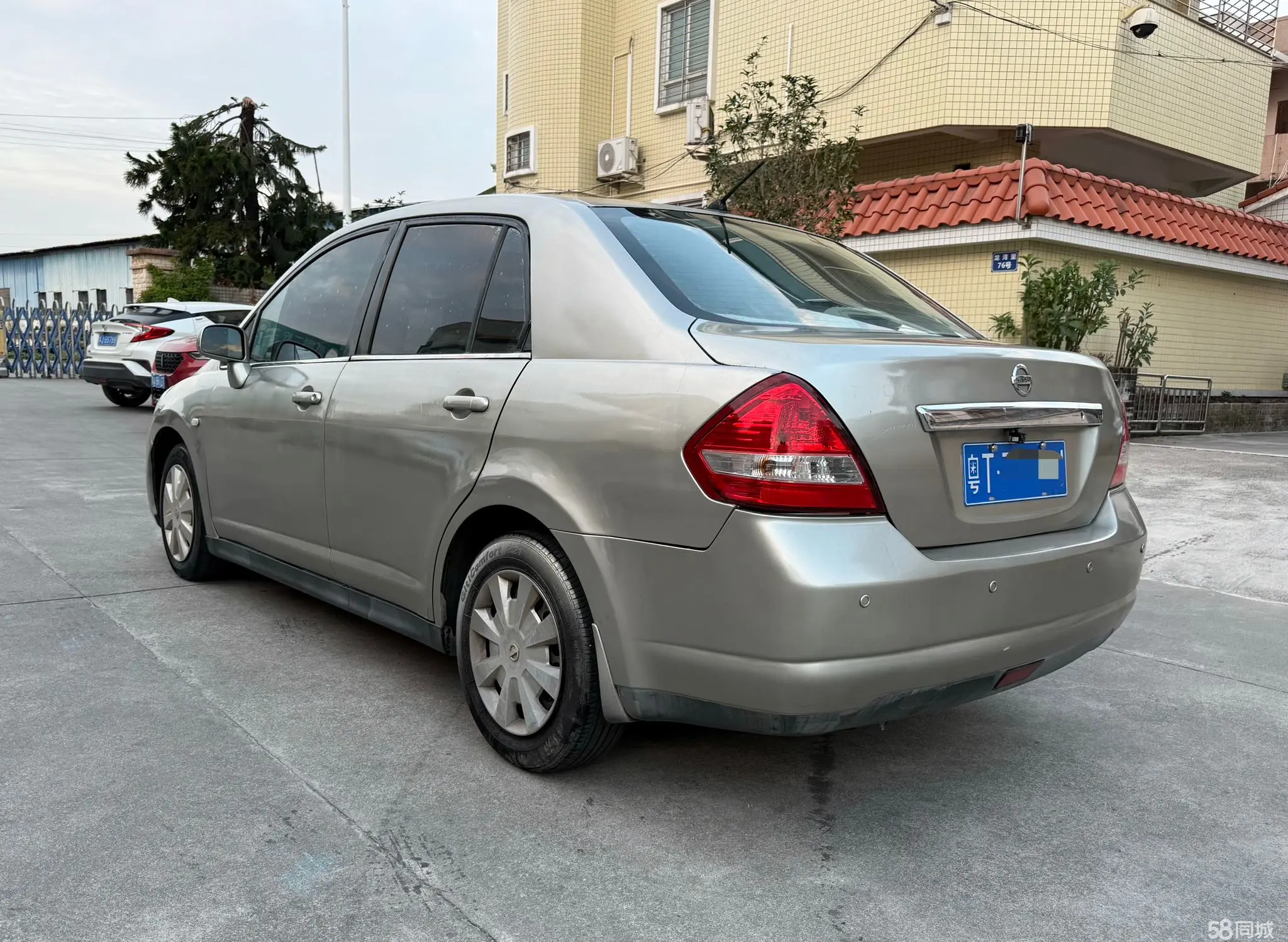 日产 颐达 2005 汽车图片 #7