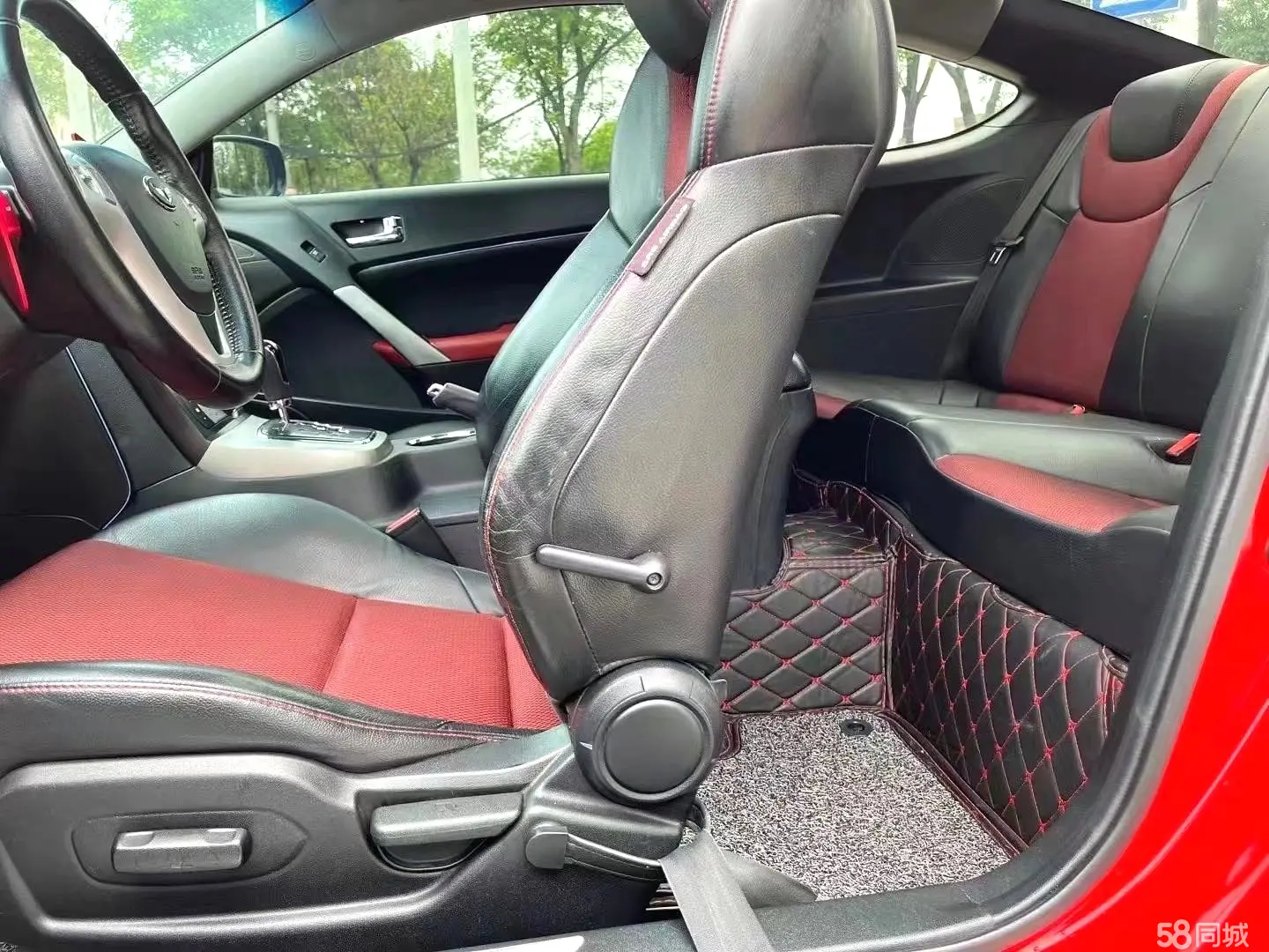 Hyundai Rohens-Coupe 2012 imagen de coche #7