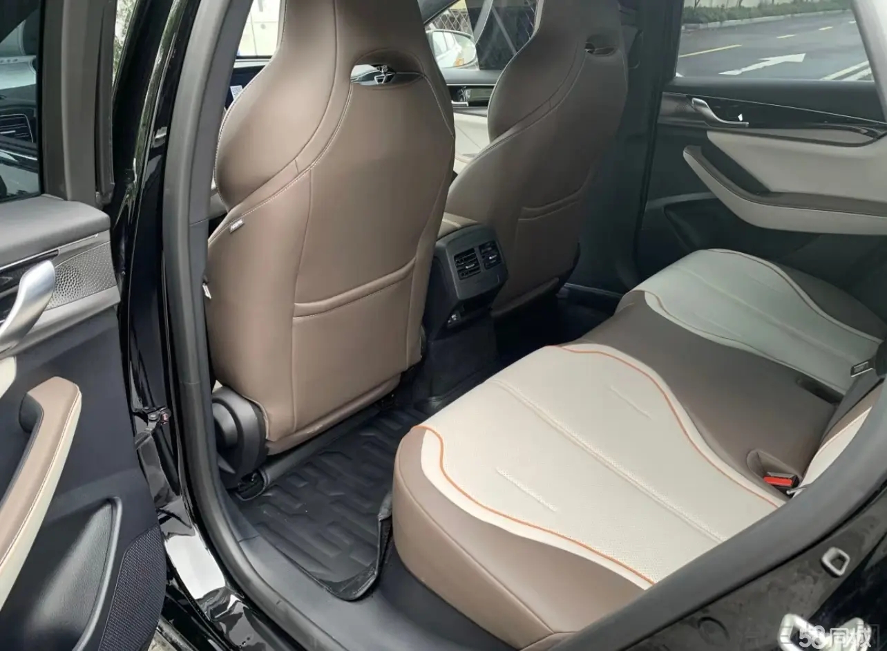 BYD Qin Plus 2023 immagine di auto #7