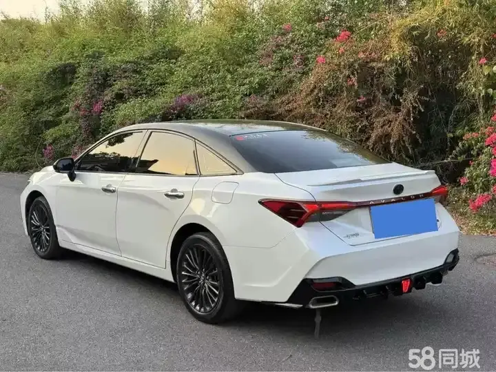 Toyota Avalon 2020 immagine di auto #7