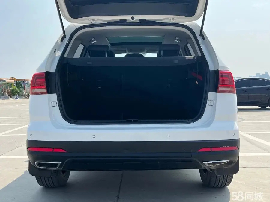 Volkswagen Tharu 2021 car image #7