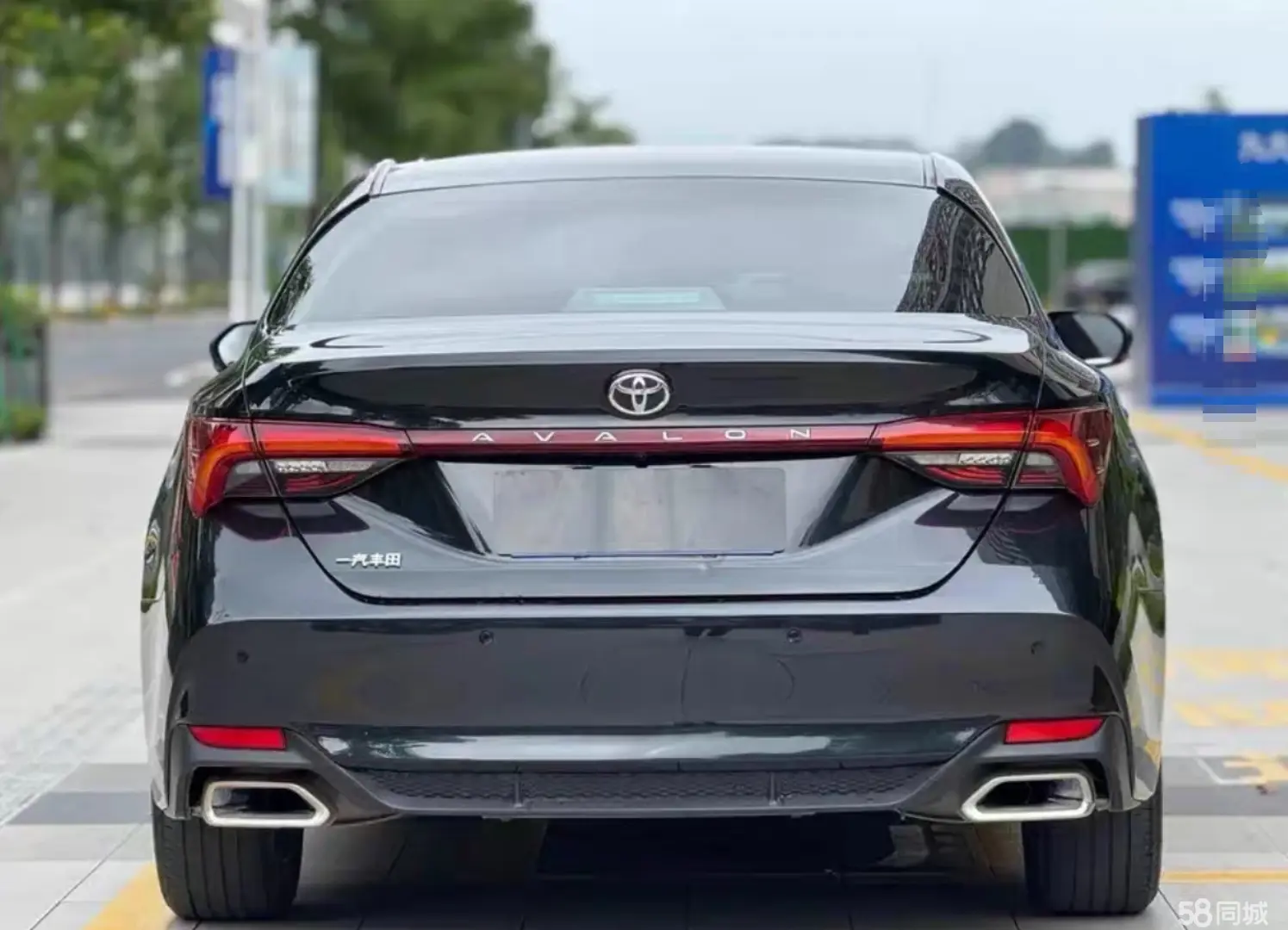 Toyota Avalon 2020 car image #7