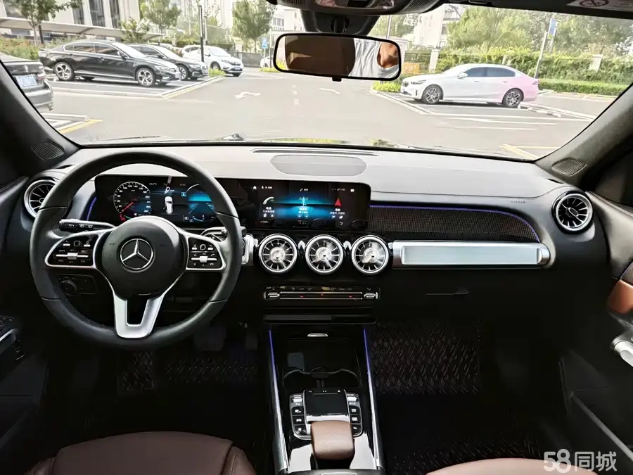 Mercedes-Benz GLB Class 2021 car image #7