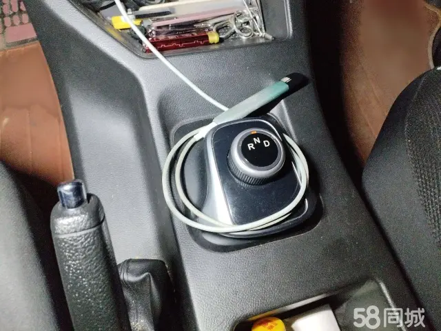 Forthing Lingzhi EV 2023 car image #7