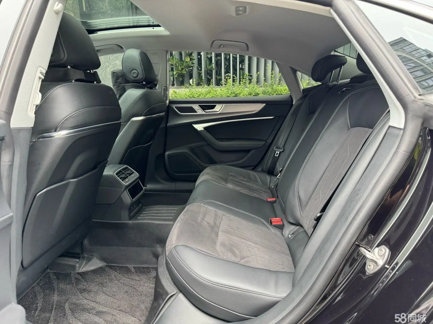 Audi A7L 2024 immagine di auto #7