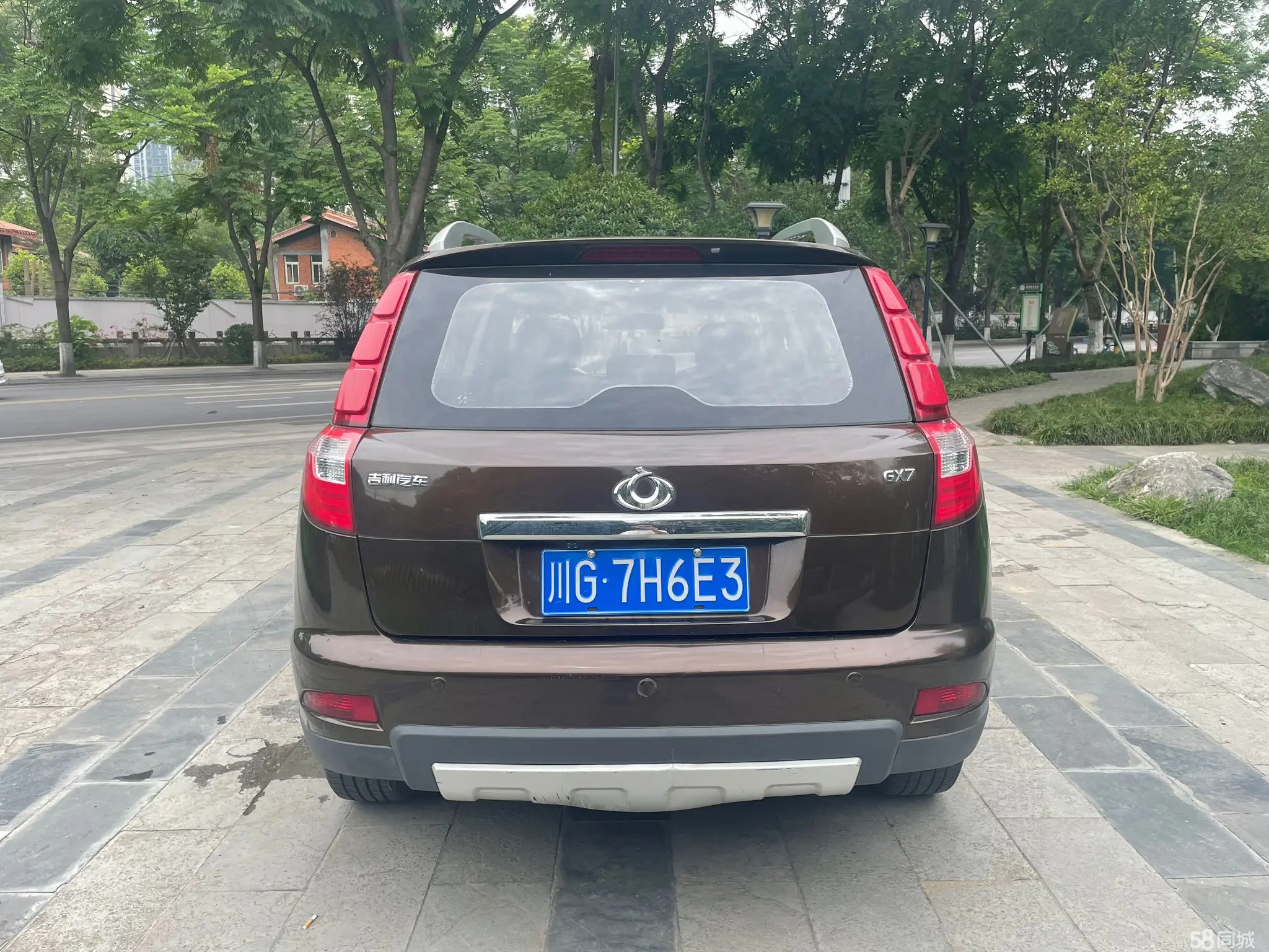 GEELY GX7 2016 car image #7