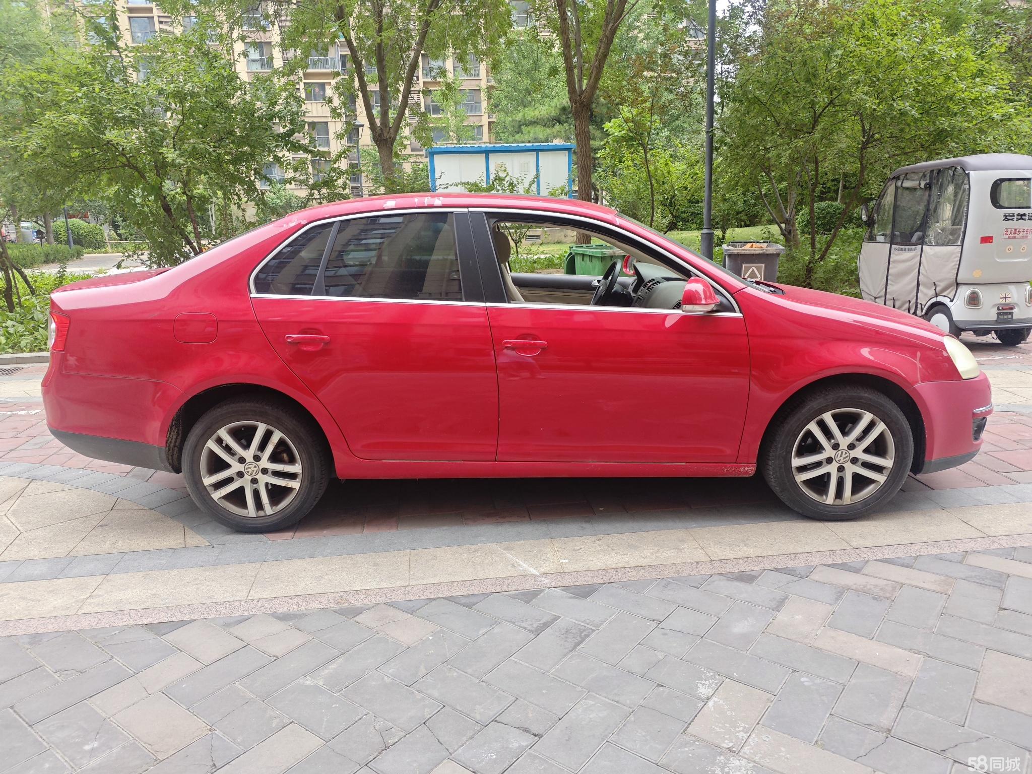 Volkswagen Sagitar 2010 immagine di auto #7