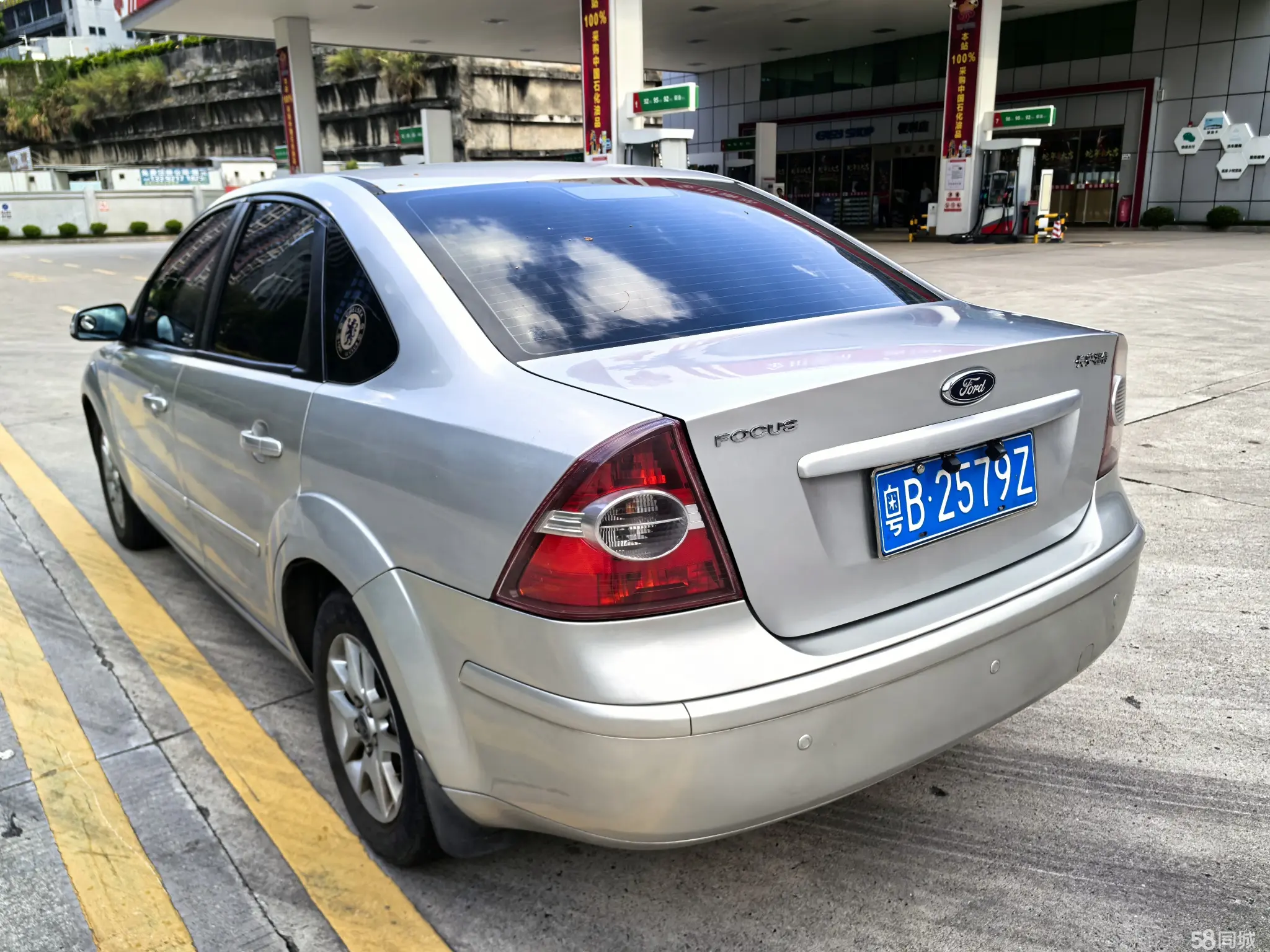 Ford Focus 2007 image de voiture #7