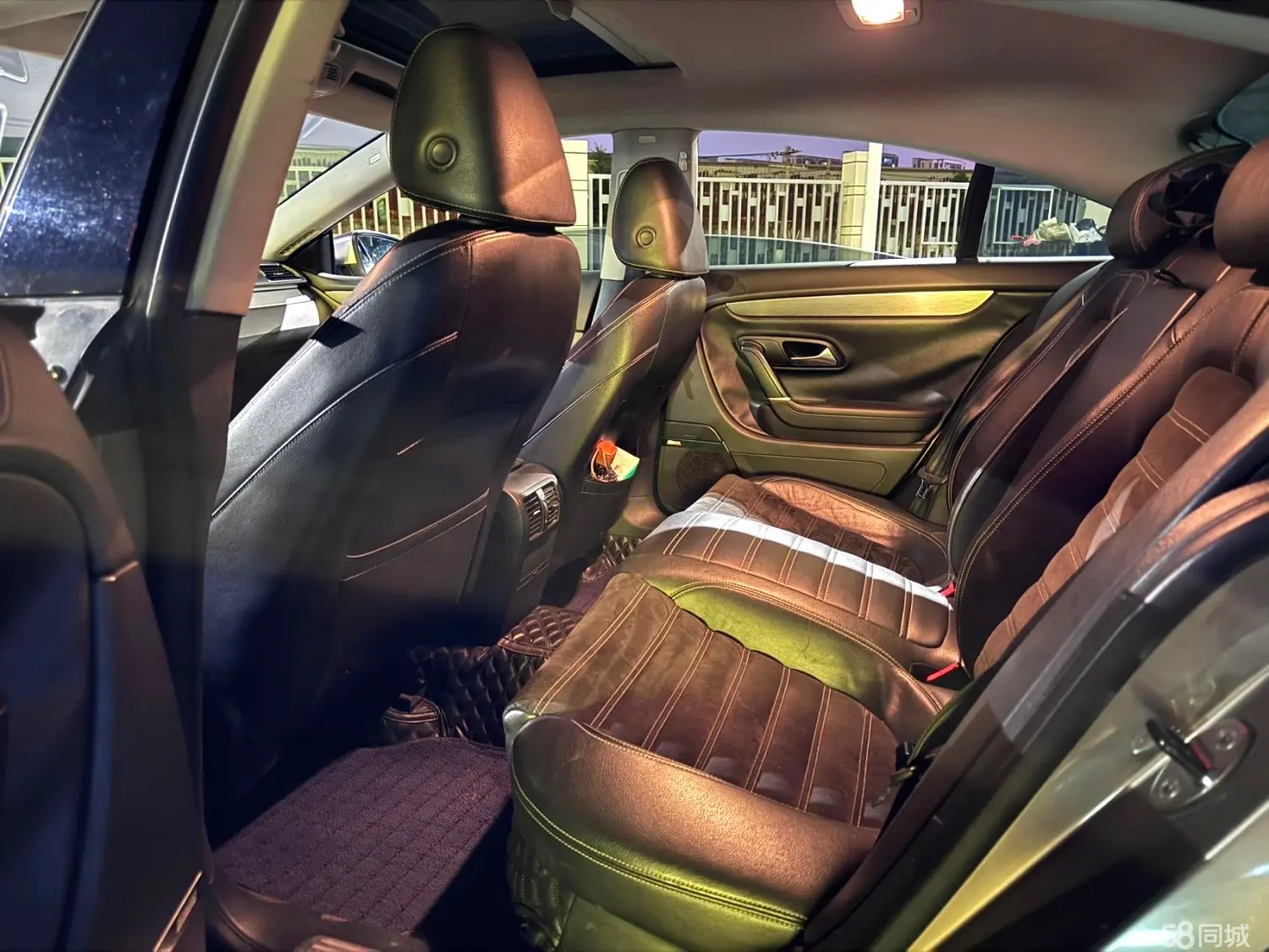 Volkswagen CC 2011 immagine di auto #7