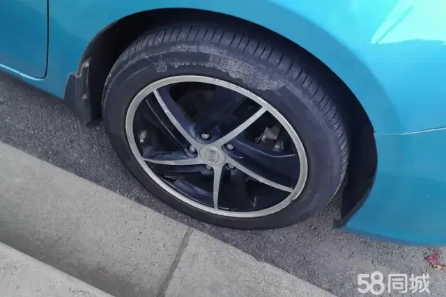 BYD Qin New Energy 2015 car image #7