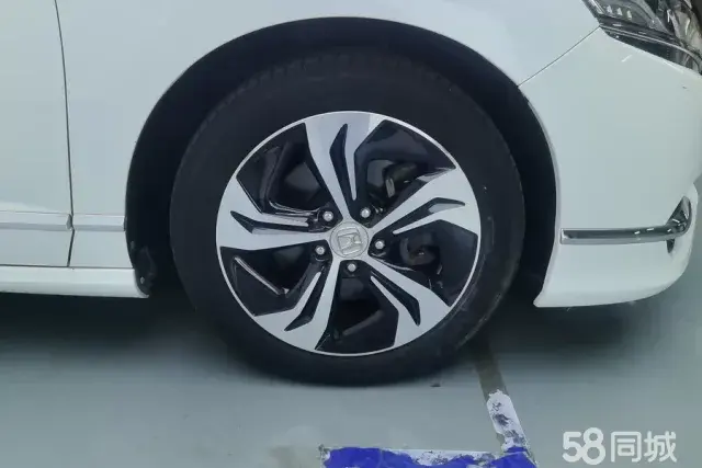 Honda Spirior 2016 car image #7