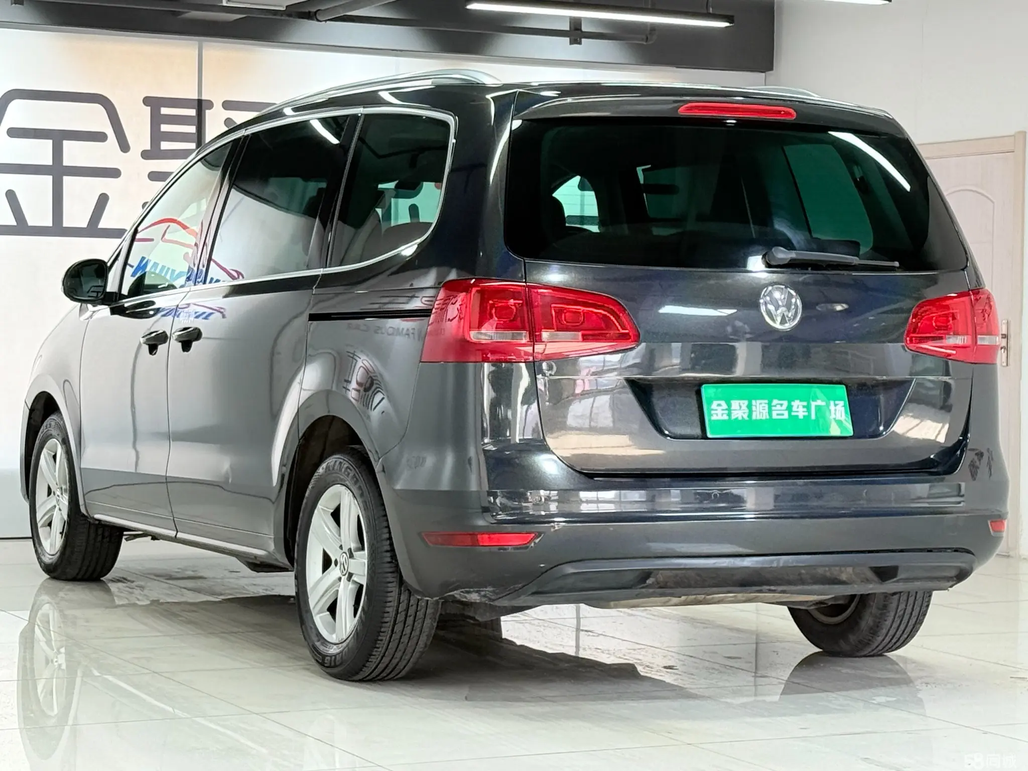 Volkswagen Sharan 2013 immagine di auto #7