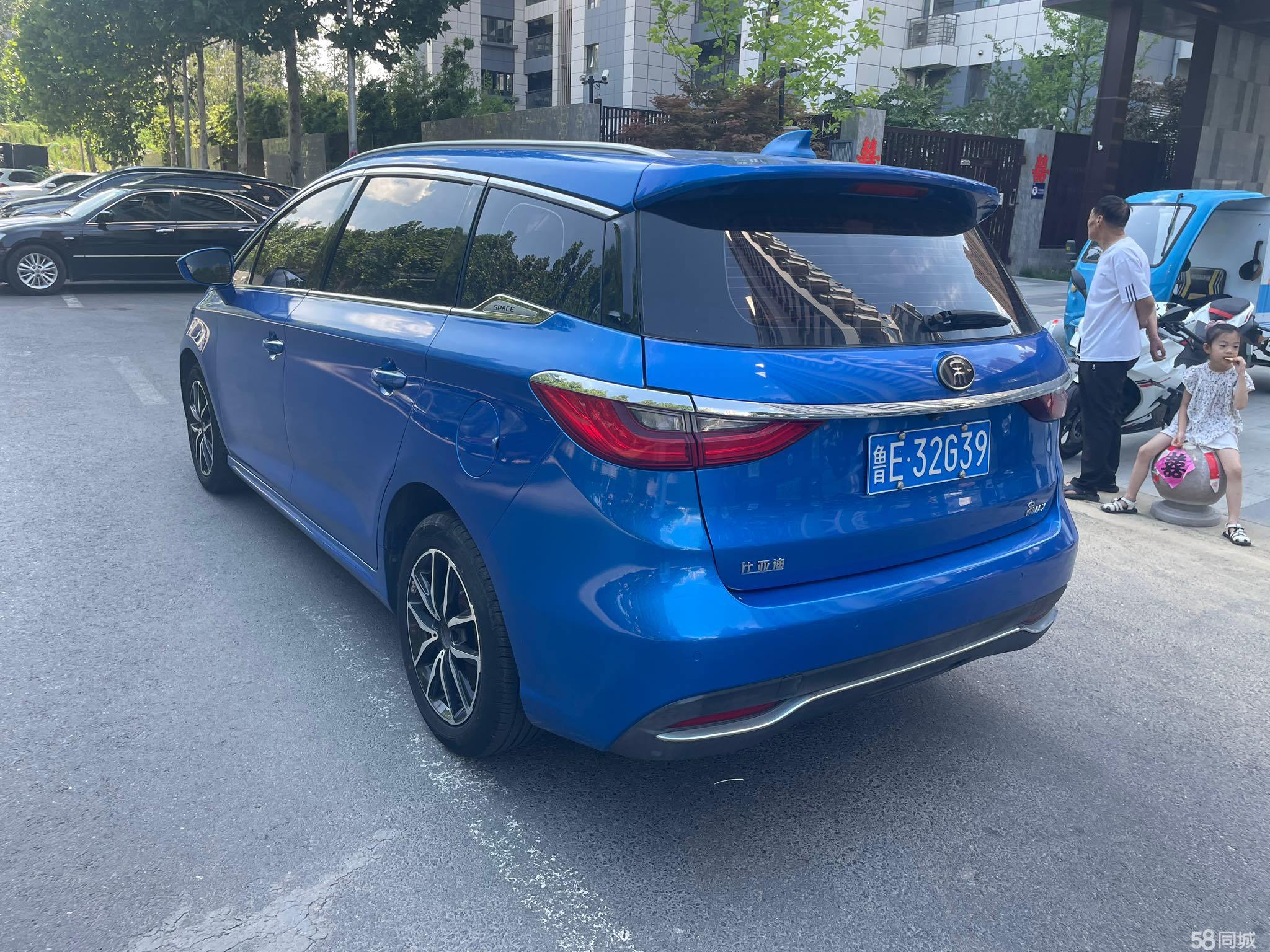 BYD Song MAX 2017 car image #7