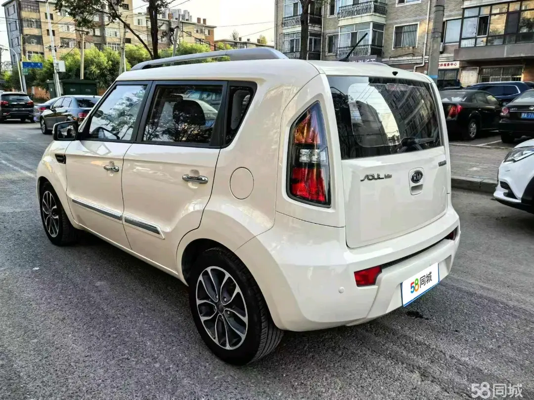 Kia Soul 2014 imagen de coche #7