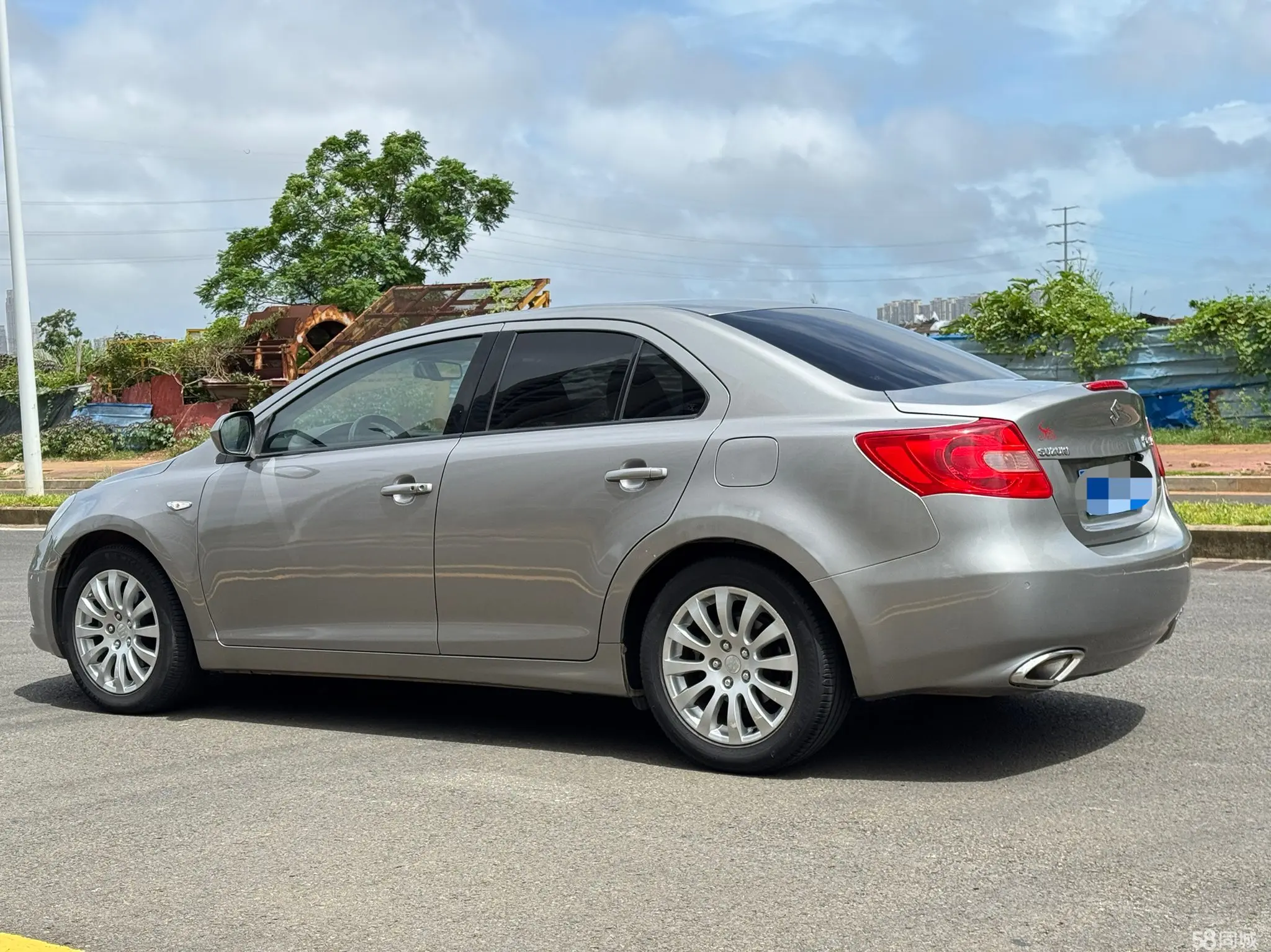 Suzuki Kizashi 2011 imagen de coche #7