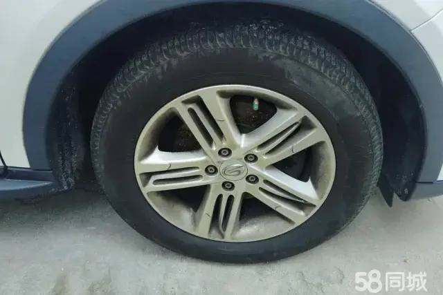 GAC Trumpchi GS5 2013 изображение автомобиля #7