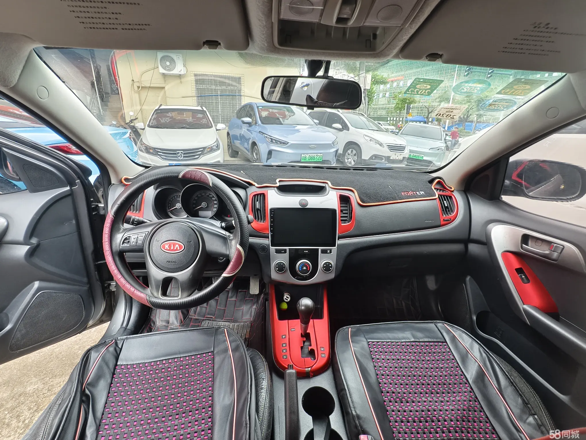 Kia Forte 2010 immagine di auto #7