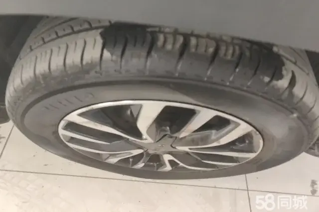 哪吒汽车 哪吒N01 2018 汽车图片 #7