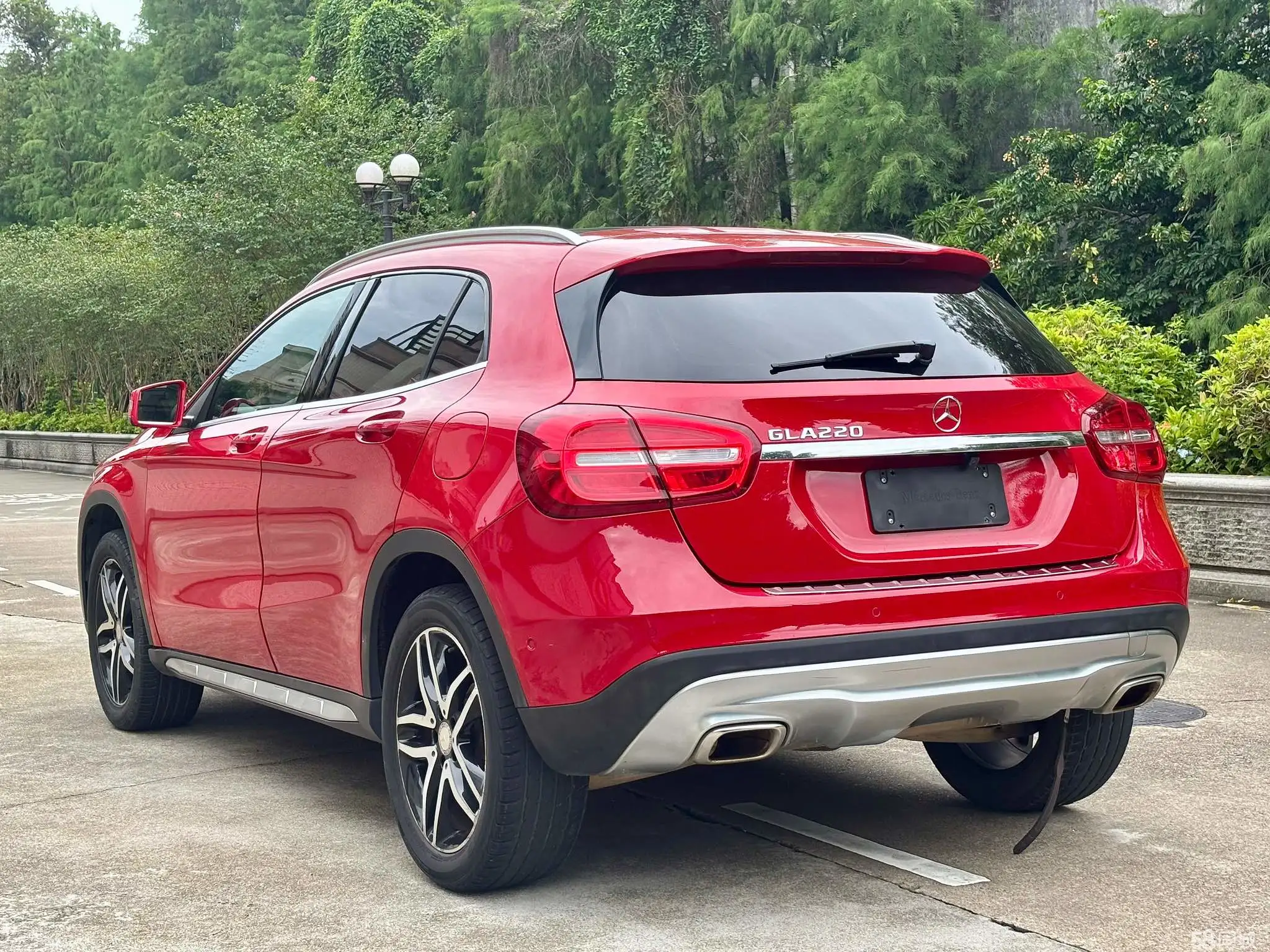 Mercedes-Benz GLA Class 2016 immagine di auto #7