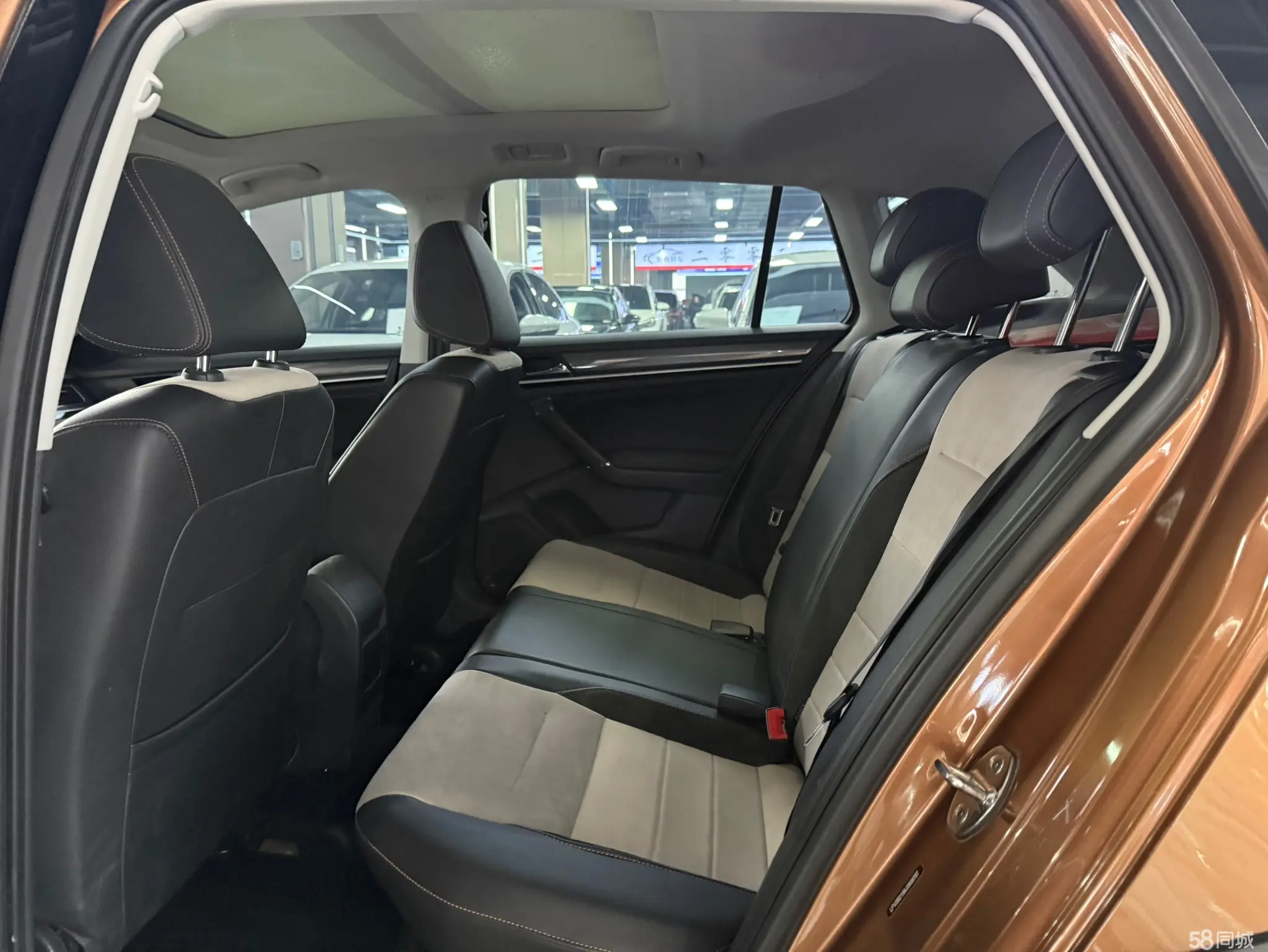 Volkswagen C-Trek 2018 immagine di auto #7