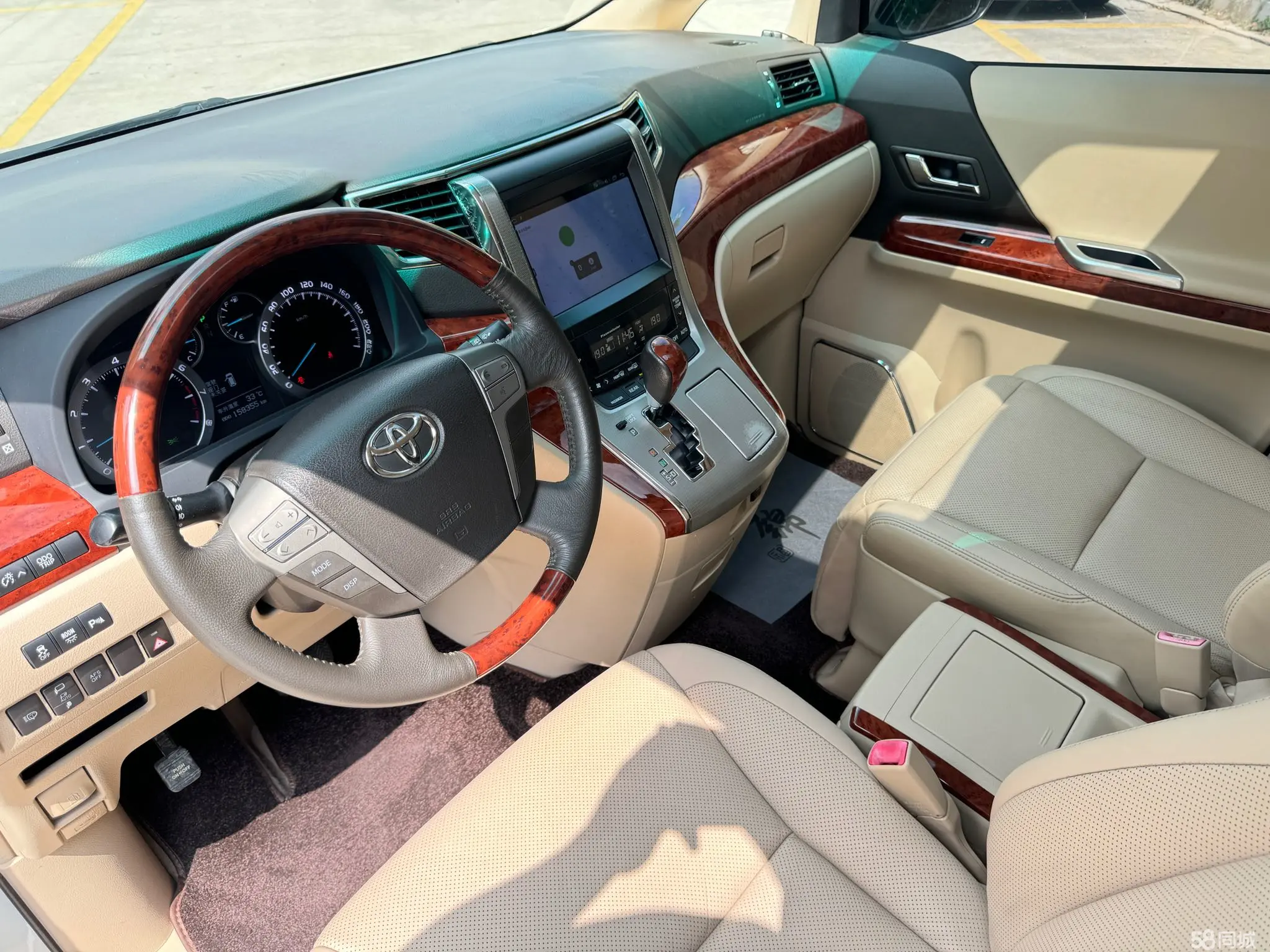 丰田 埃尔法 2011 汽车图片 #7