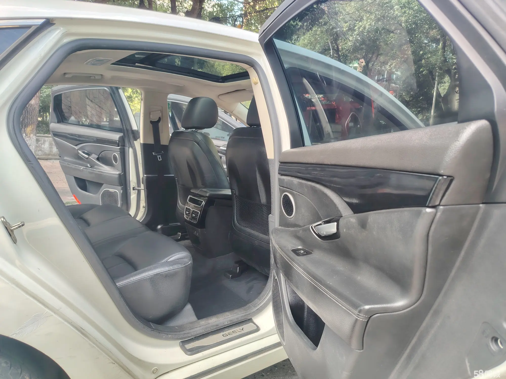 GEELY Ulion 2016 immagine di auto #7