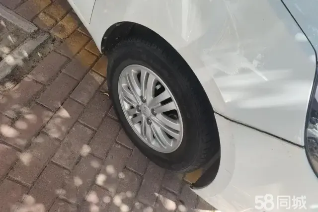 起亚 起亚K2 2014 汽车图片 #7