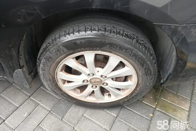 BYD G6 2014 car image #7