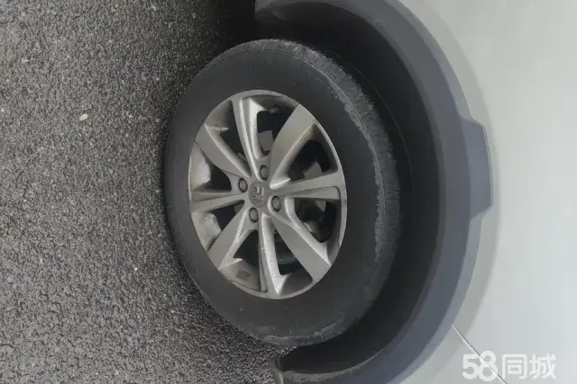 BYD Yuan 2017 صورة سيارة #7