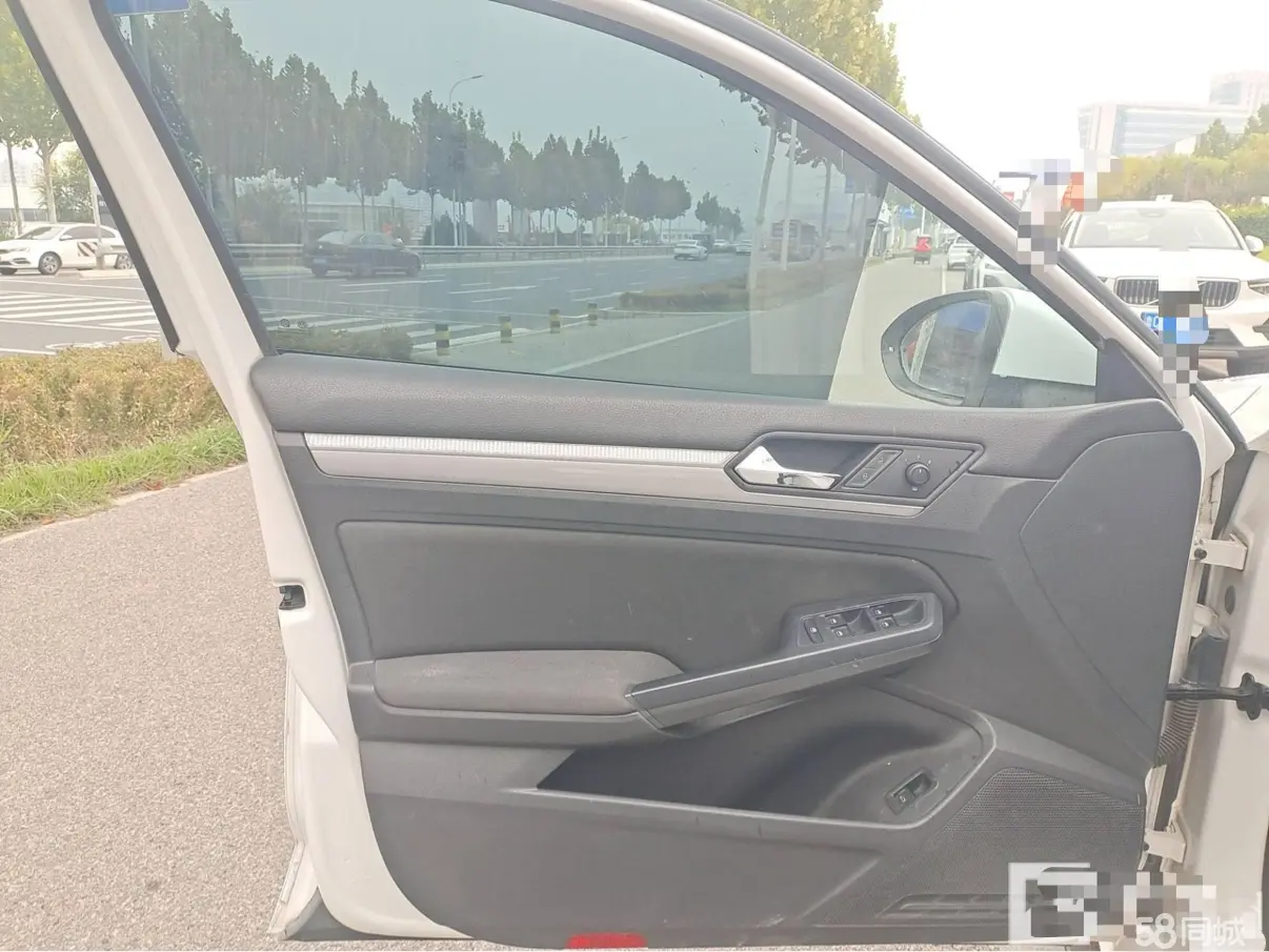 Volkswagen Lamando 2016 immagine di auto #7