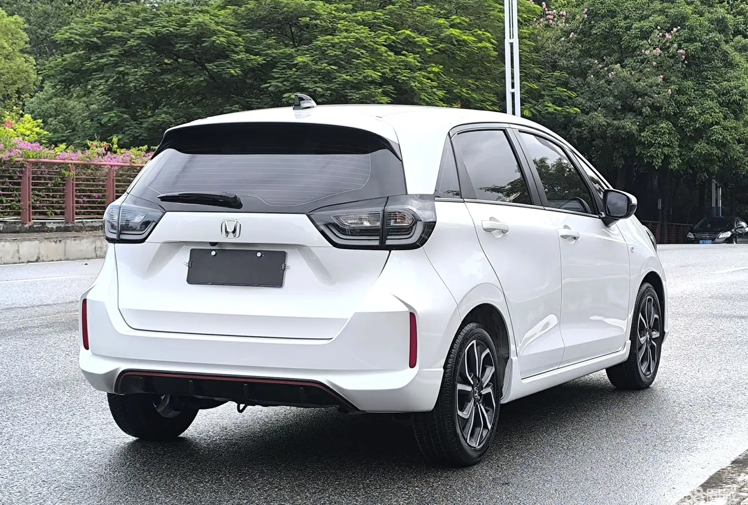 Honda LIFE 2021 car image #7