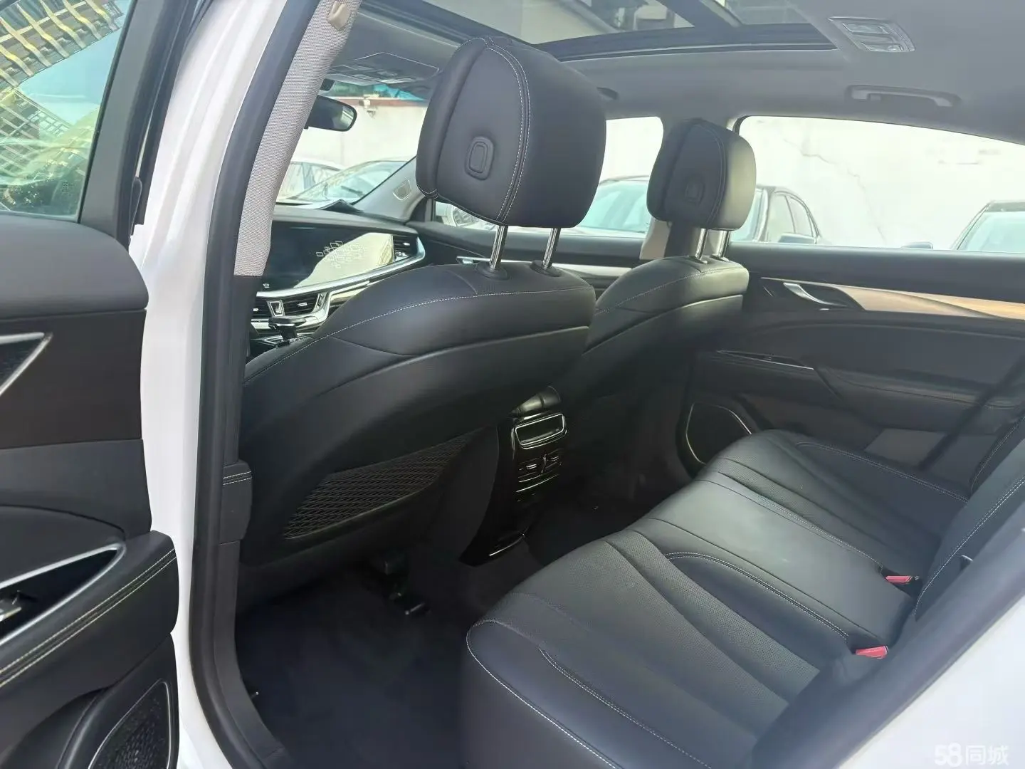 GEELY Ulion New Energy 2018 #7 GEELY Ulion New Energy 2018 car image #7