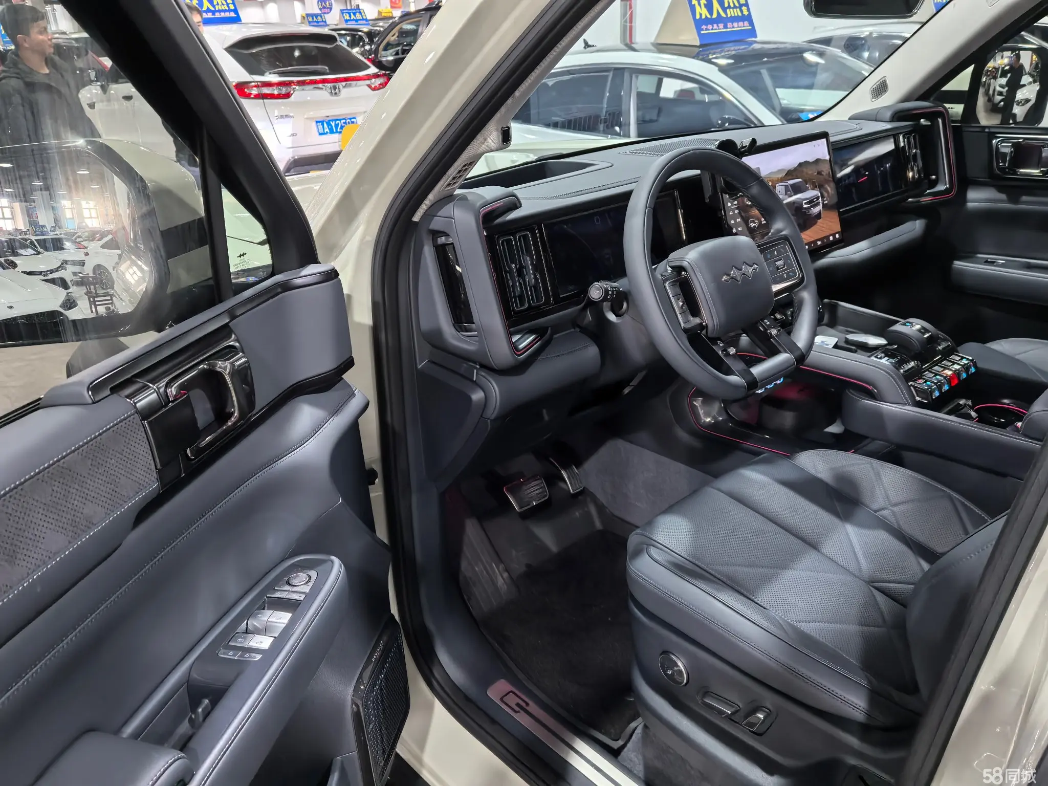 FangChengBao Leopard 5 2024 صورة سيارة #7