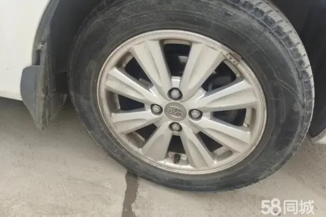 BYD L3 2014 immagine di auto #7