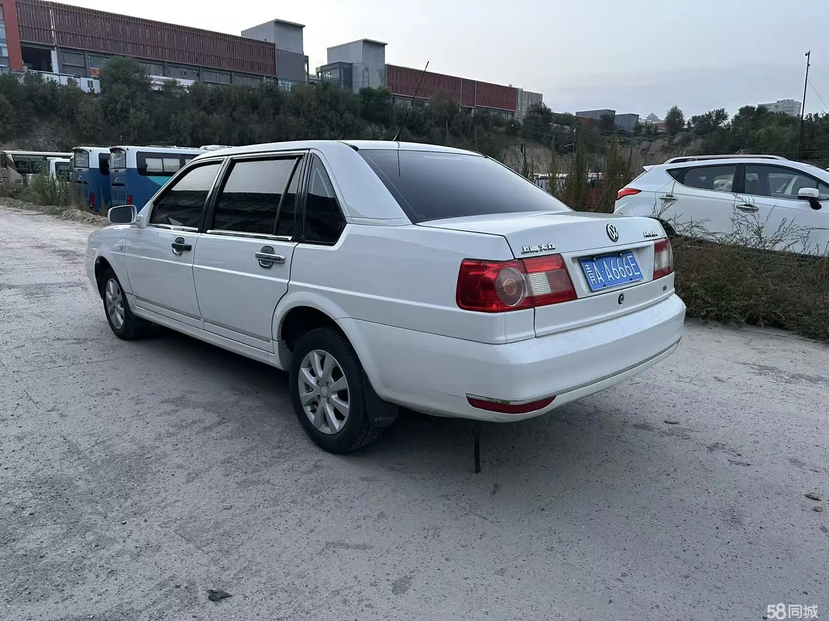 Volkswagen Santana Vista 2009 #7 Volkswagen Santana Vista 2009 car image #7