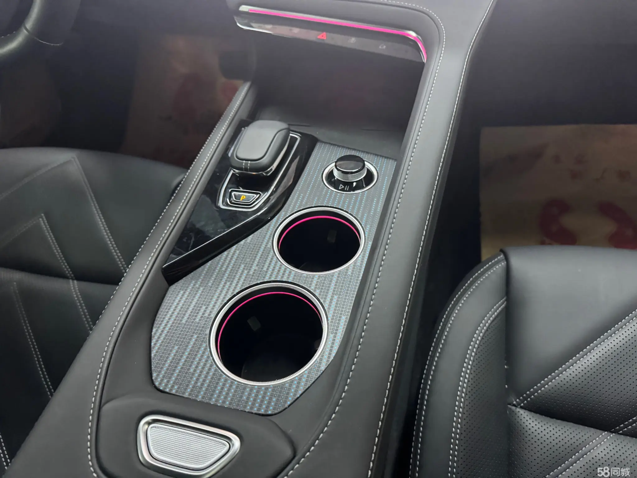 Zeekr 001 FR 2023 imagen de coche #7