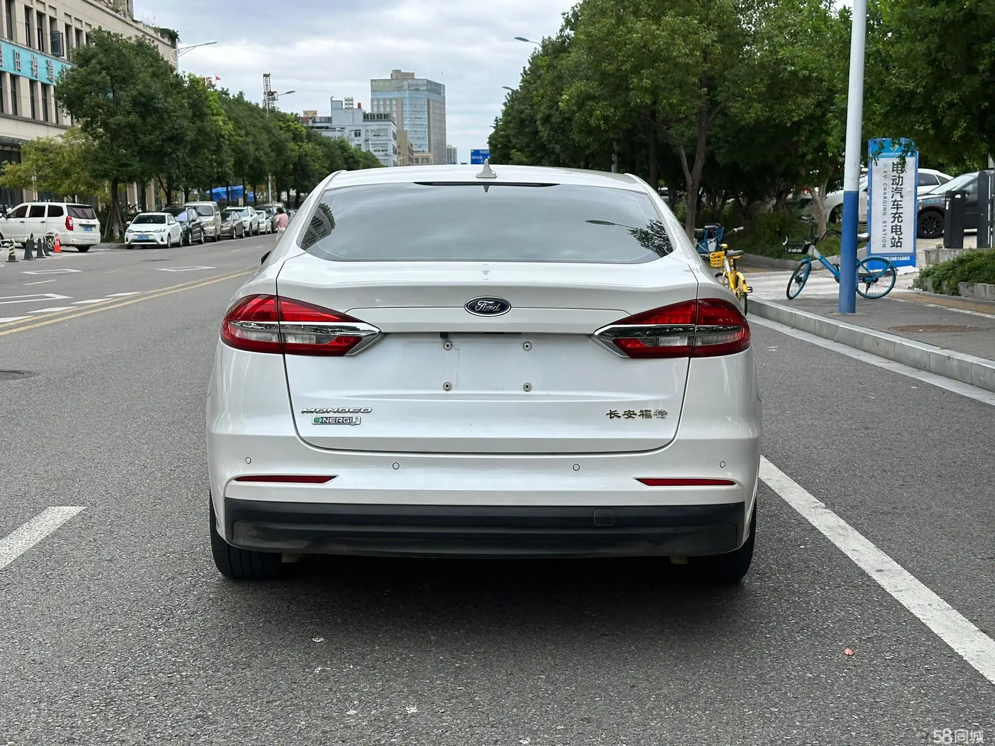 Ford Mondeo New Energy 2020 car image #7