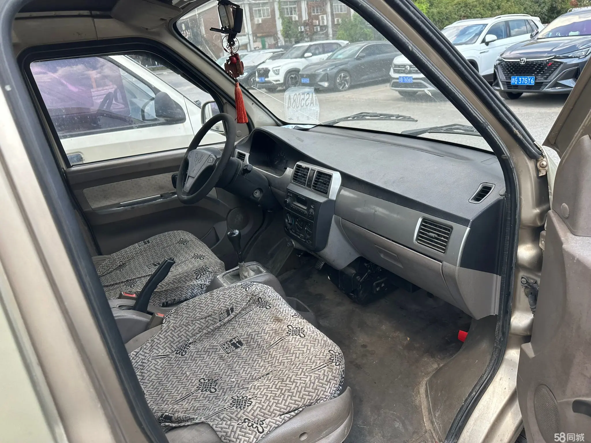 五菱汽车 五菱荣光新卡房车 2011 汽车图片 #7