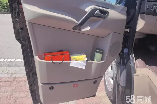 Mercedes-Benz Sprinter 2013 car image #7