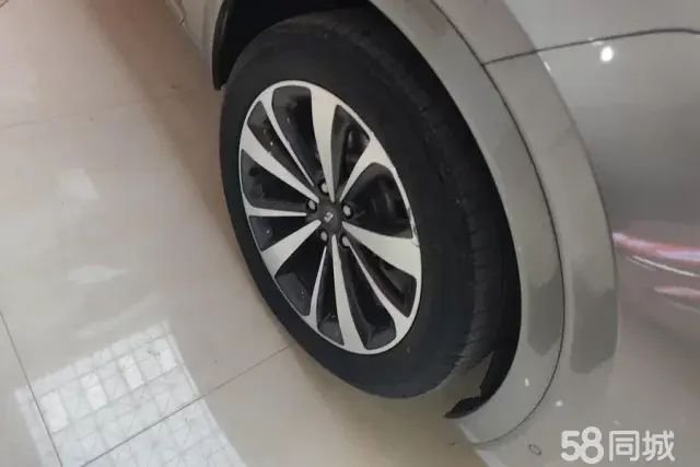 Li i6 2021 immagine di auto #7