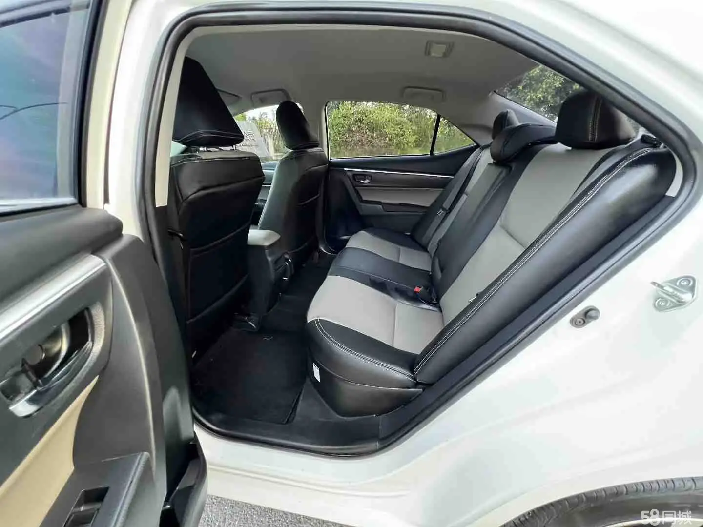 Toyota Corolla Hybird E+ 2021 car image #7