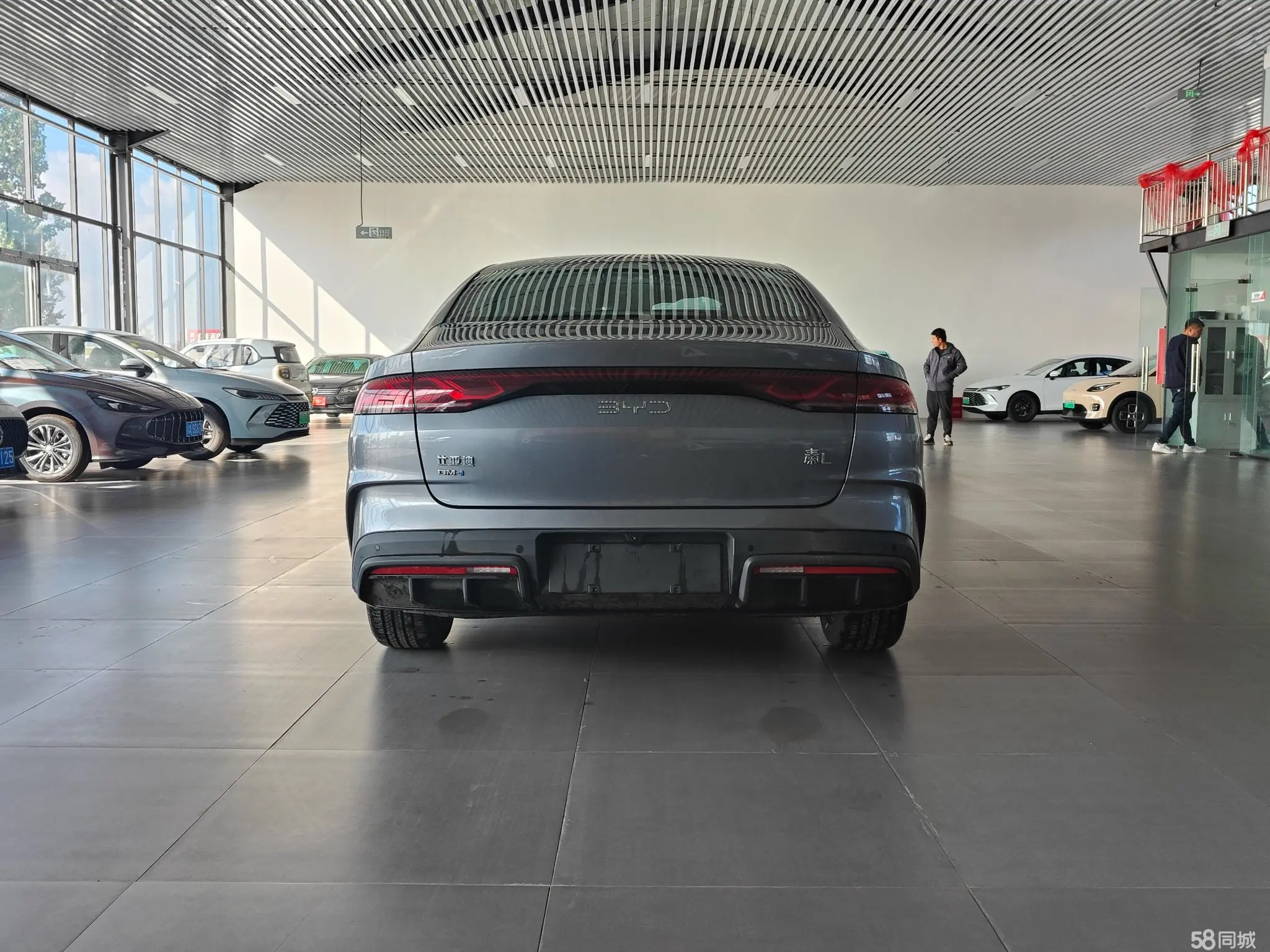 BYD Qin L 2025 immagine di auto #7