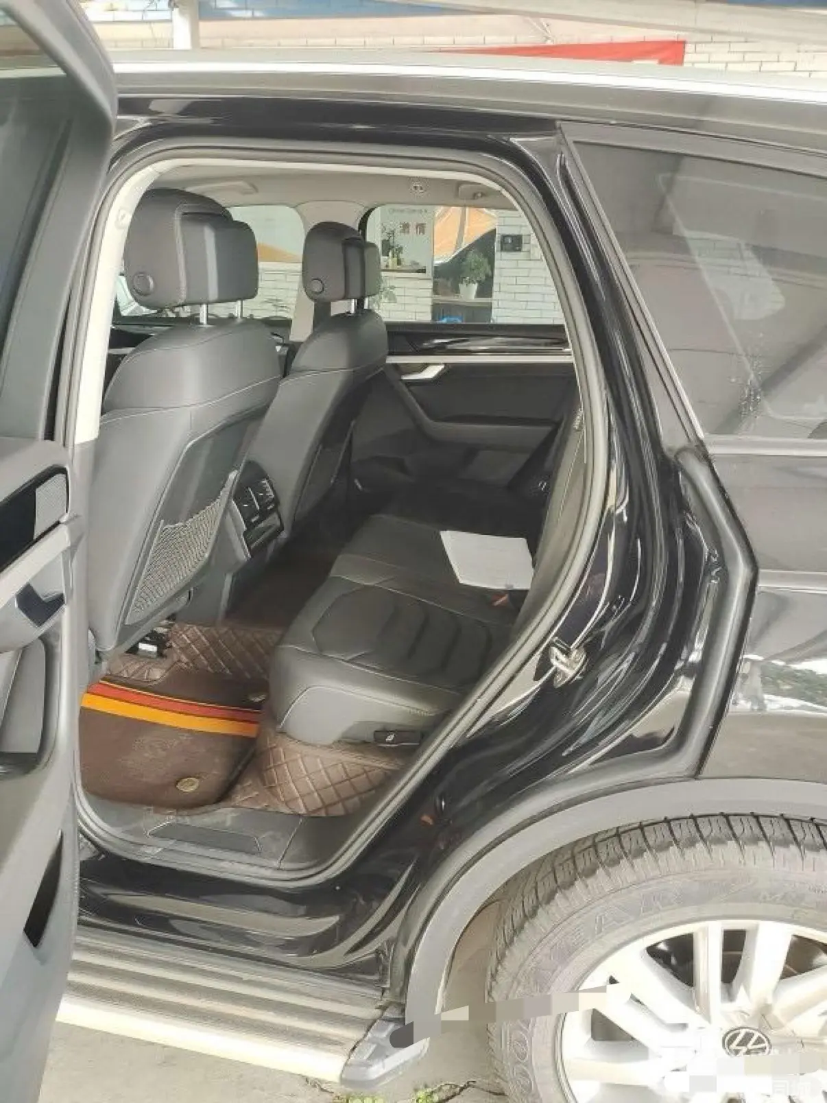 Volkswagen Touareg 2020 car image #7