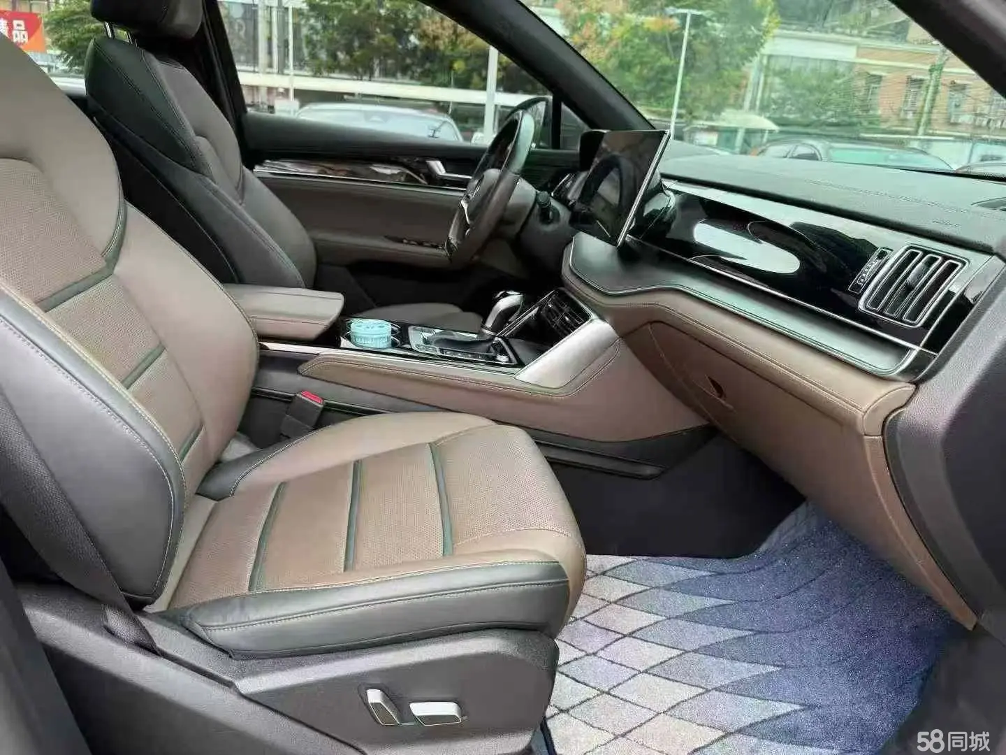 BYD Tang 2019 #7 BYD Tang 2019 car image #7